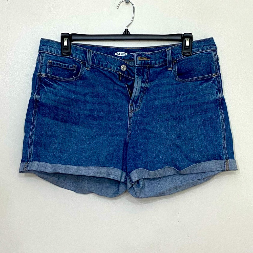 Old Navy | Size 14 | Mid-Rise Boyfriend Denim Jean Shorts